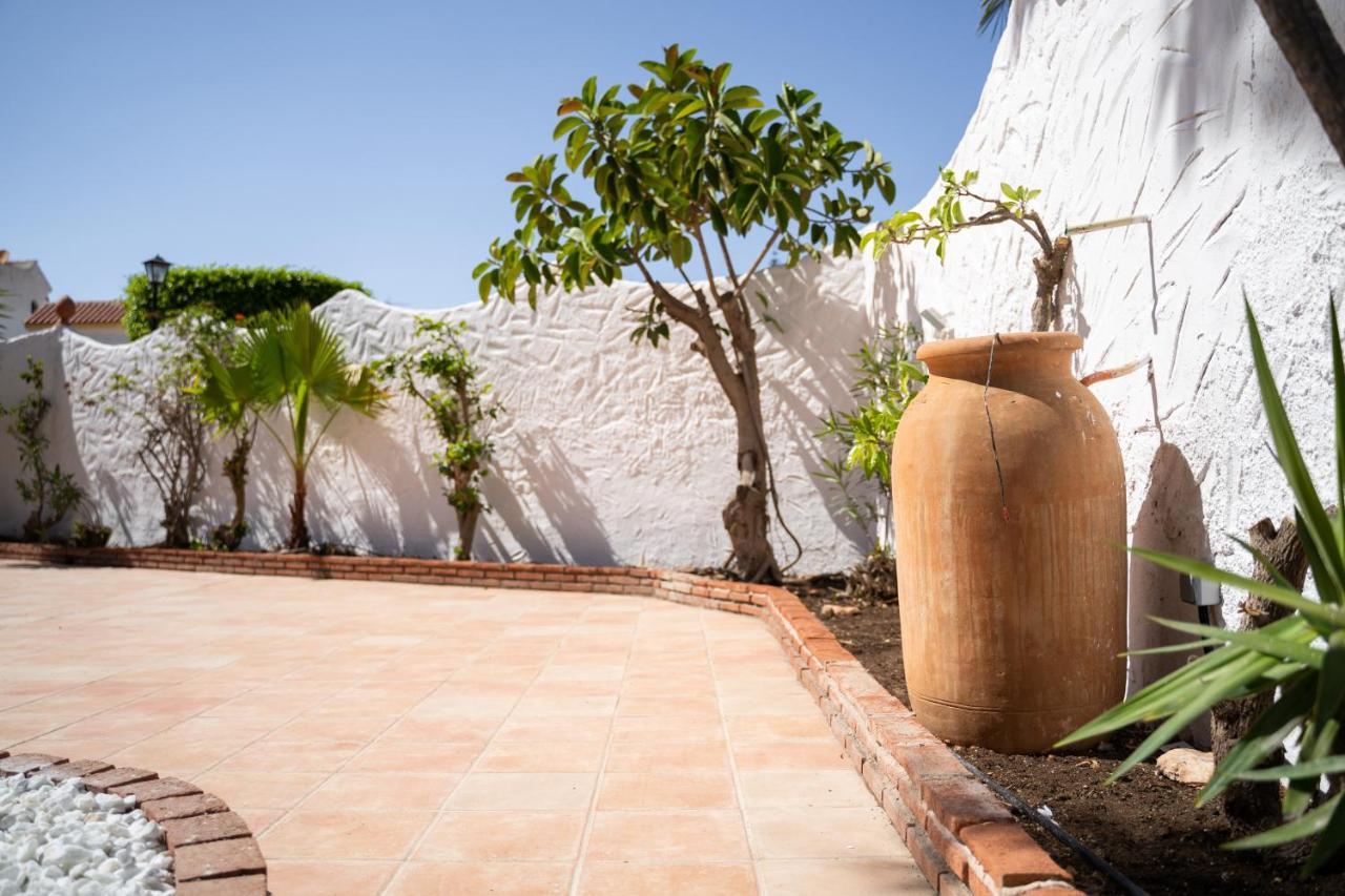 Villa Ohana Roquetas de Mar Exteriör bild