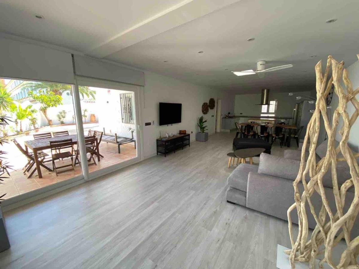 Villa Ohana Roquetas de Mar Exteriör bild