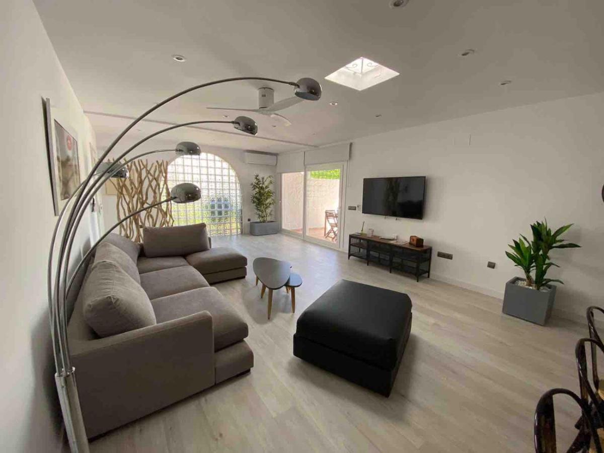 Villa Ohana Roquetas de Mar Exteriör bild