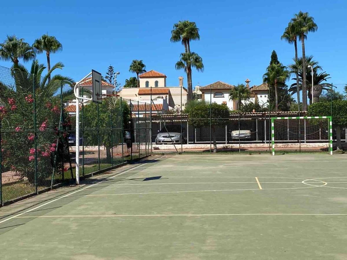 Villa Ohana Roquetas de Mar Exteriör bild